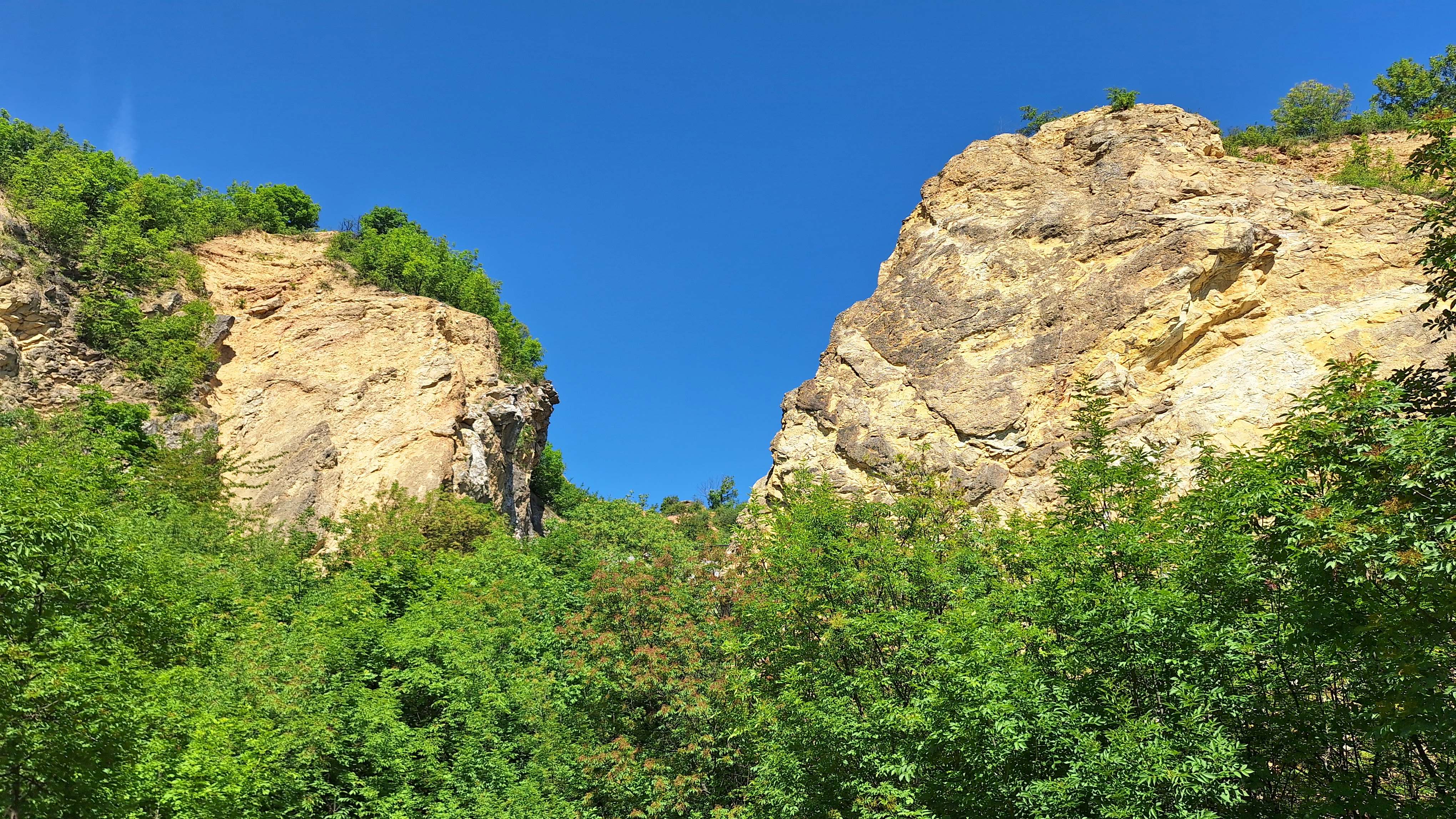roka-hegy_3.jpg
