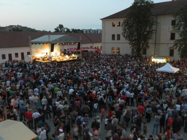 Nagyvárad (magyar) fesztiválváros   