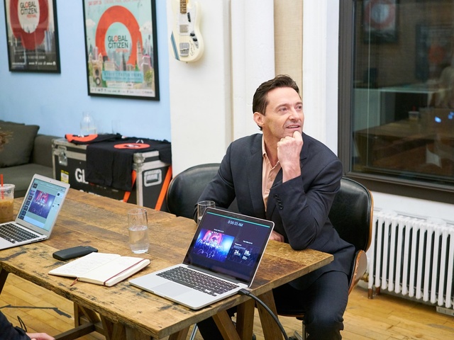 Hugh Jackman a társadalom érzékenyítéséért kampányol