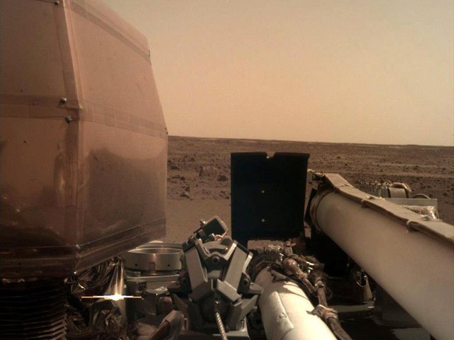 Sikeresen landolt a Marson az InSight robotgeológus űrszonda