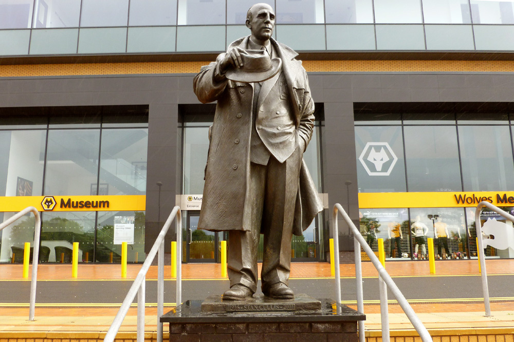 stan-cullis-wolverhampton-31-07-2013.jpg