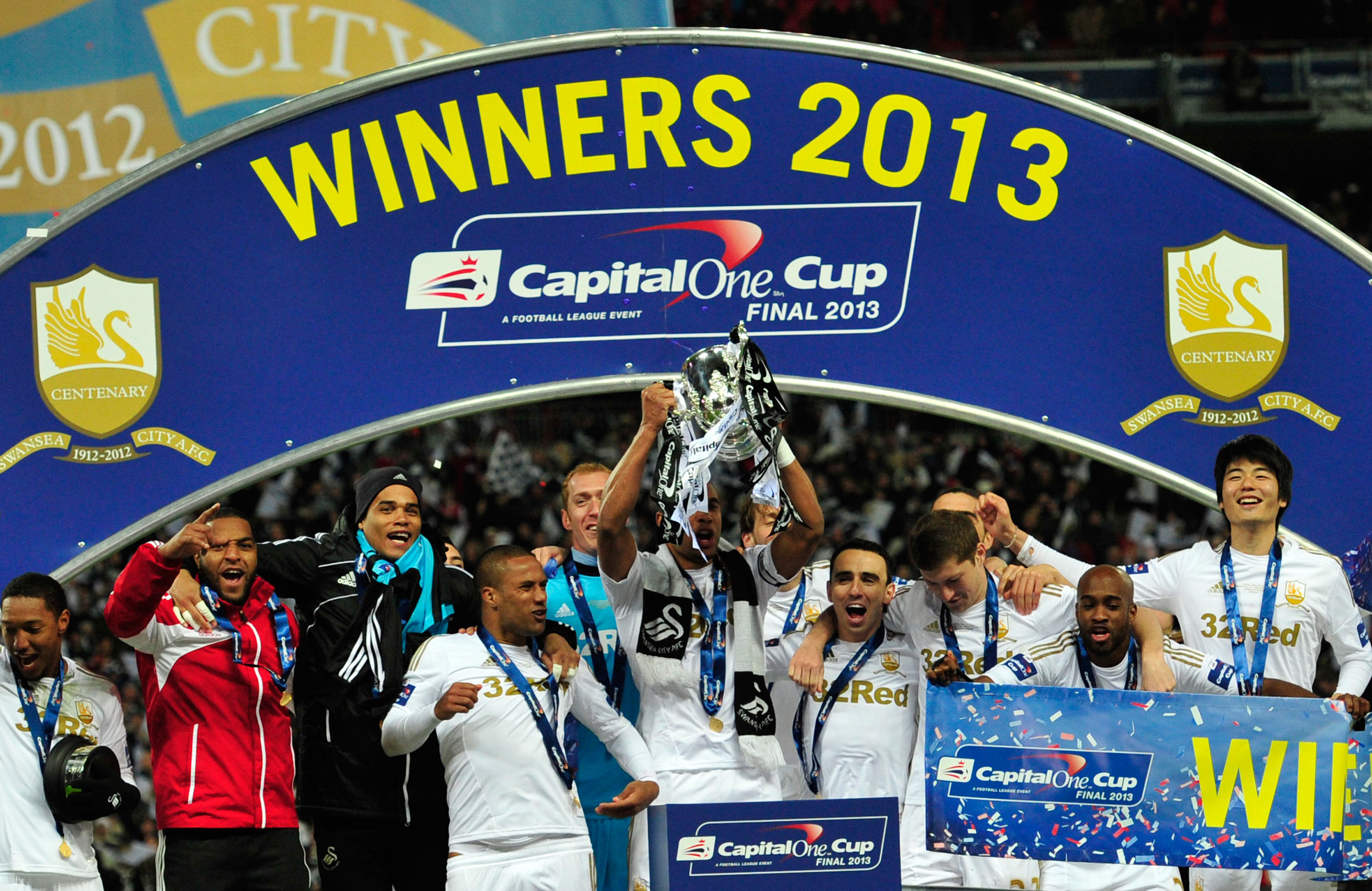 swansea_league_cup_2013.jpg