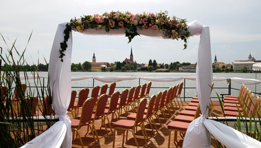 Tökéletes helyszín egy vízparti esküvőhöz