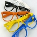 Feketekeretes retro geek szemüveg - 'Csak keret'