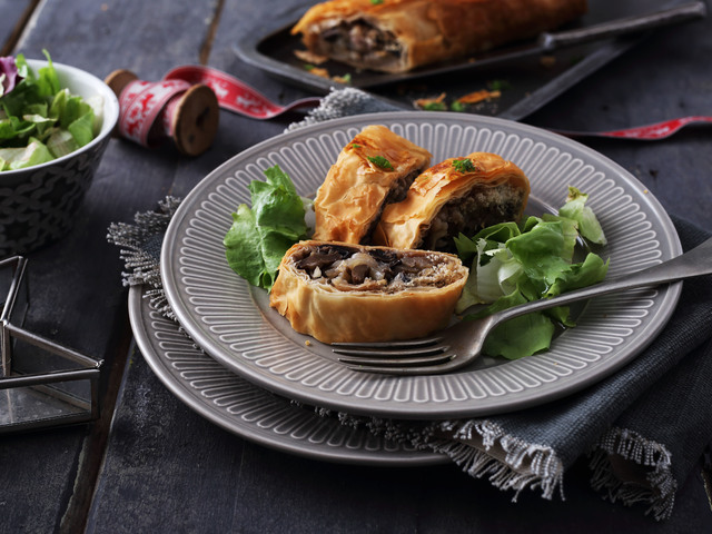 A köret sem mindegy! Teriyaki káposztás rétes