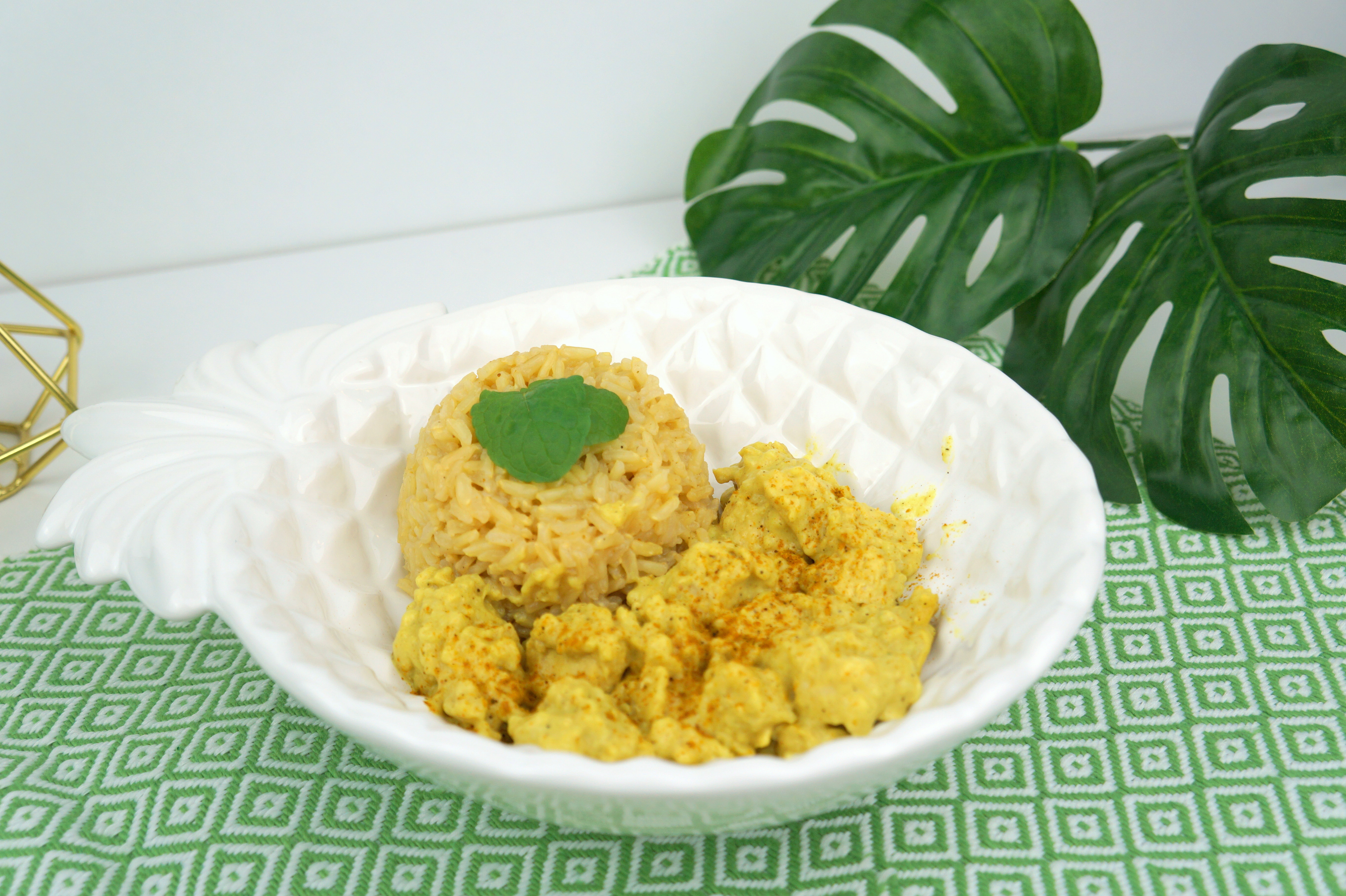 Diétás csirkemell curryvel és barna rizzsel