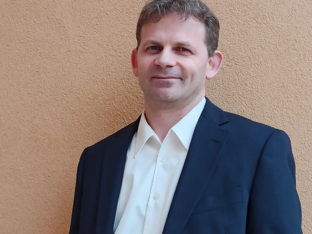 Hozzájárulni a hallgatók formálódási folyamatához