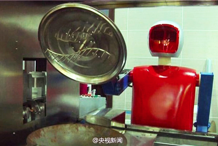 étterem-robotokkal-10.jpg