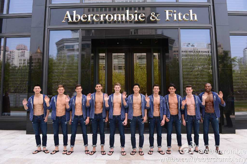 Abercrombie-Fitch-Sanghaj-7.jpg