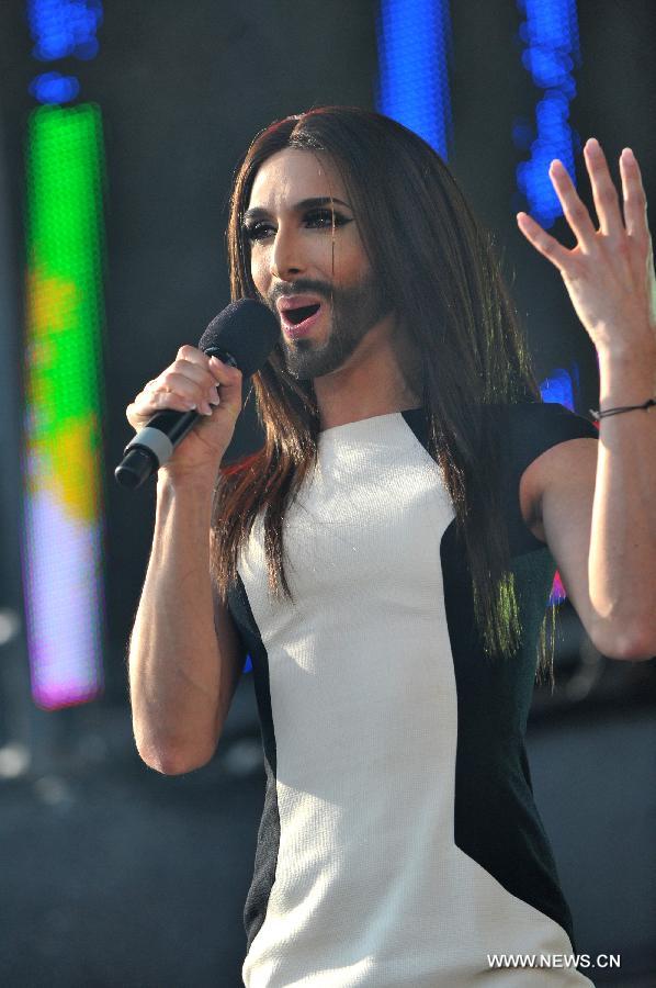 Conchita-Wurst-kínai-hirekben-8.jpg