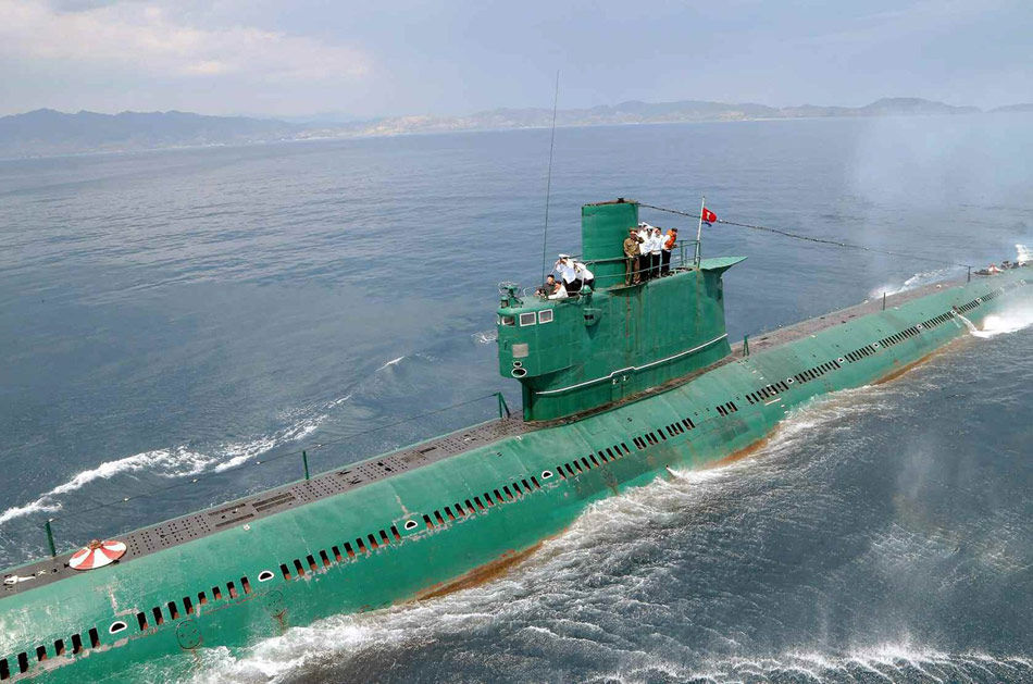 Kim Dzsong-un tengeralattjárón-1.jpg