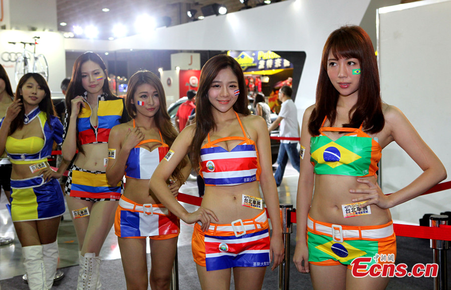 Taipei-Auto-Show-focis-lányok-1.jpg