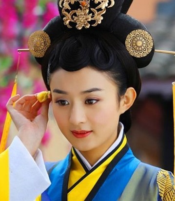 Zhao-Liying-in-ancient-costume.jpg