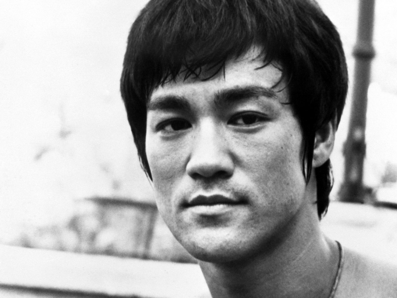 Most Lenne 75 éves Bruce Lee - Életrajz - Pekingi Kacsa