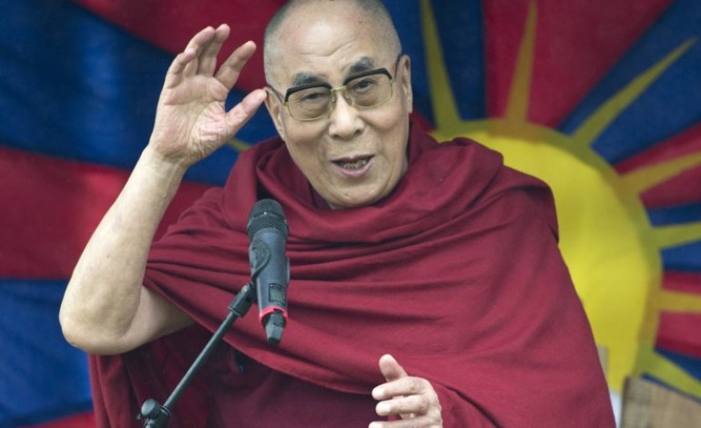 dalai_lama_ke_p-2.jpg