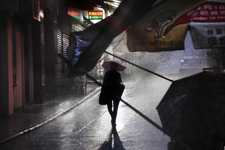 hongkong-esőben-13.jpg