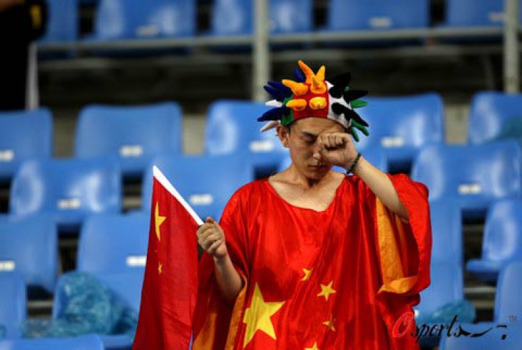 kínai-focirajongó-1.jpg