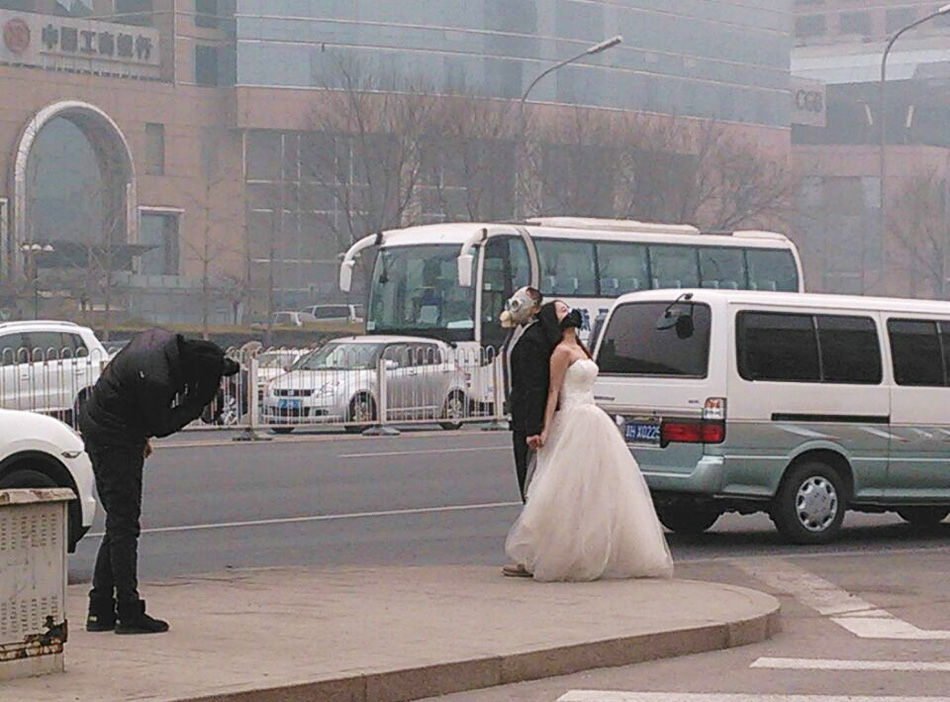pekingi-szmogos-esküvő-1.jpg