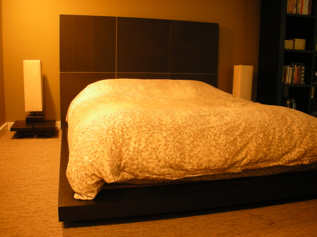 though-id-prefer-bit-more-personality-bedroom-minimalism.jpg