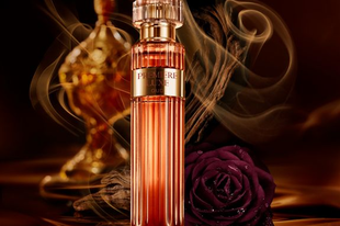 AVON Premiere Luxe Oud for Her parfüm. A luxus illata oud-olajjal
