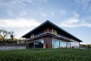 A velencei pihenőnél nyílik a legújabb McDonald’s étterem