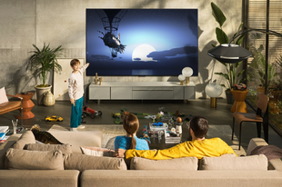 Az LG hamarosan piacra dobja a világ legnagyobb OLED televízióját
