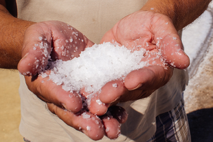 Tengeri só és testradírozás minden mennyiségben a LUSH-tól!