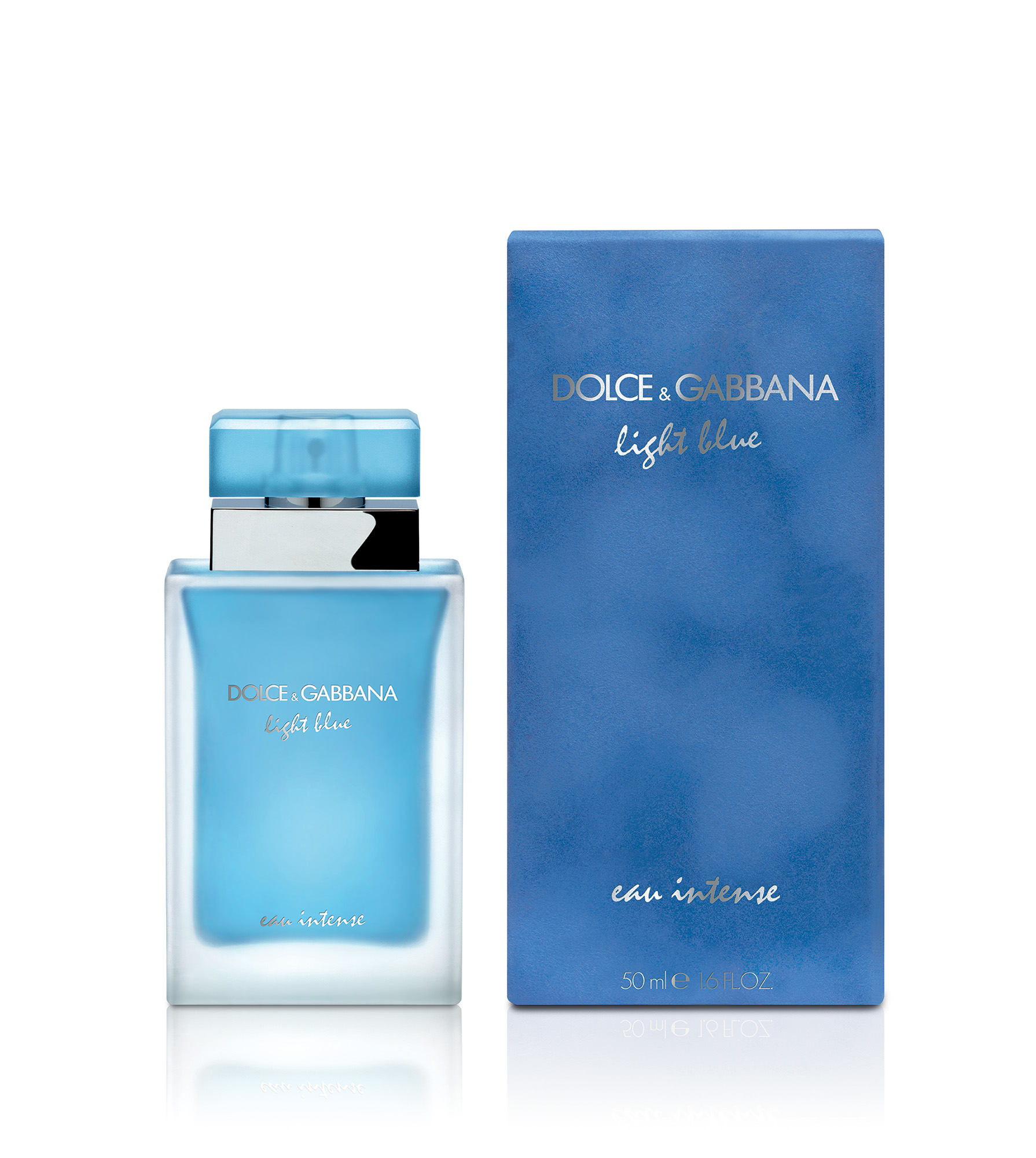 FÁS- CITRUSOS ÚJ ILLAT A DOLCE & GABBANA LIGHT BLUE NŐI ILLATA:<br /><br />A savanykás gyümölcsök koktélja tovább fokozható, létrehozva egy frissebb <br />hosszan tartó illatkombinációt. <br />A szívillatban a jázmin ragyogó szirmai felöltöztetik az elegáns illatú körömvirágot.<br />Ezután, a fás illatjegyek még mélyebbé és vibrálóbbá vállnak, mint valaha.<br />A pézsma jegyek még megkapóbbak, ezzel pedig előhozzák az illat intenzív érzékiséget.<br /><br />