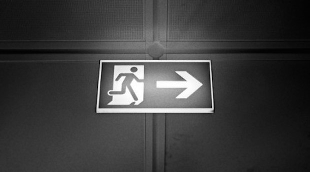 follow_sign-470x260.jpg