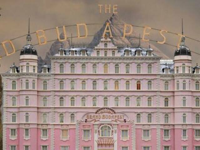 A Grand Budapest Hotel / The Grand Budapest Hotel (2014)