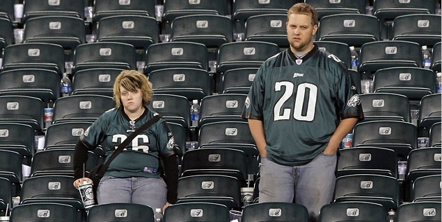 sad_eagles_Fans.jpg