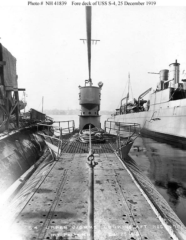 Az elkészült S-4-es tengeralattjáró, vízre bocsájtása előtt, 1919 decemberében