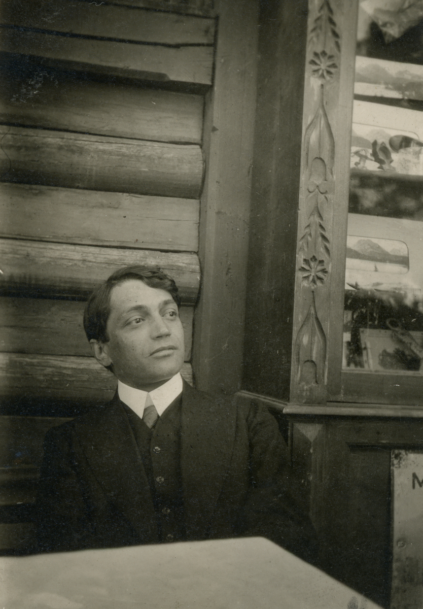 Ady Endre a Tátrában (1910.07.28.–08.18. között); ismeretlen fotós (PIM, Művészeti, Relikvia- és Fotótár)