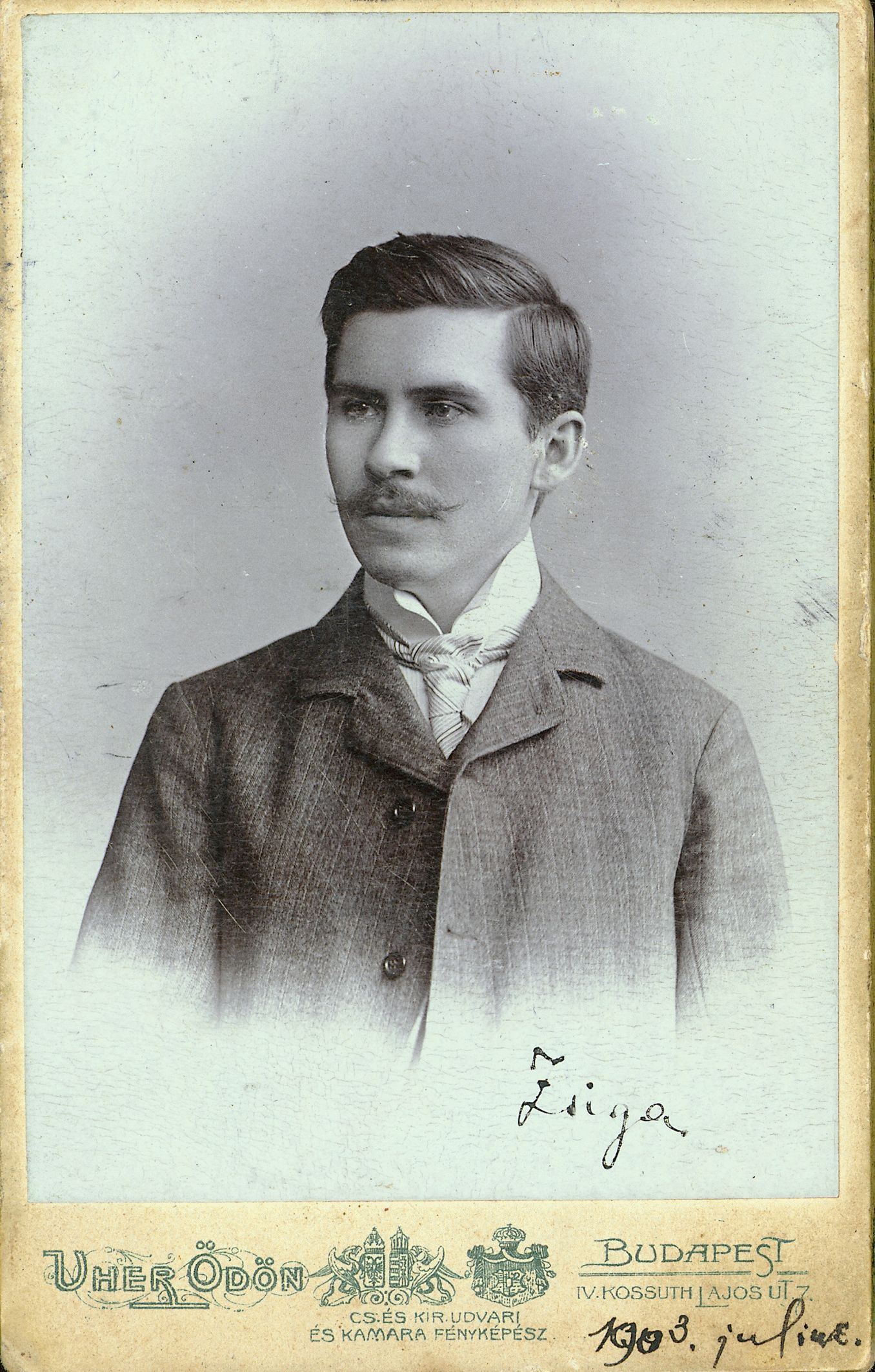 uher_odon_moricz_1903.jpg