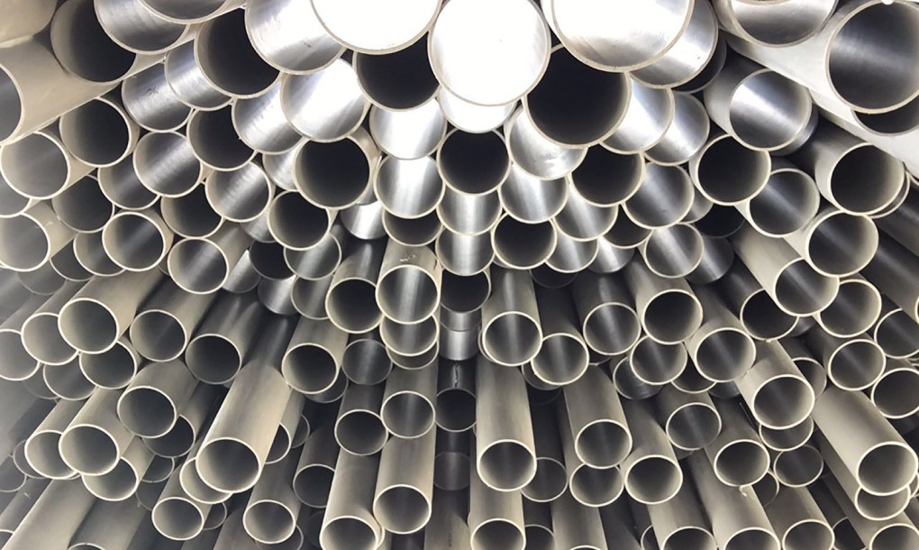 Rotterdam-bacia-by-doepelstrijkers-PVC tubos, 1020x610.jpg