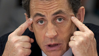 Sarkozy betiltaná a melegházasságot