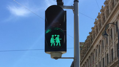 Meleg közlekedési lámpák Bécsben