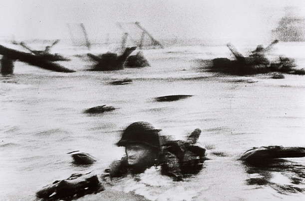 robertcapa_D-Day.jpg