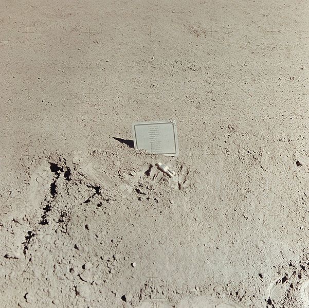 601px-Apollo_15_Fallen_Astronaut.jpg