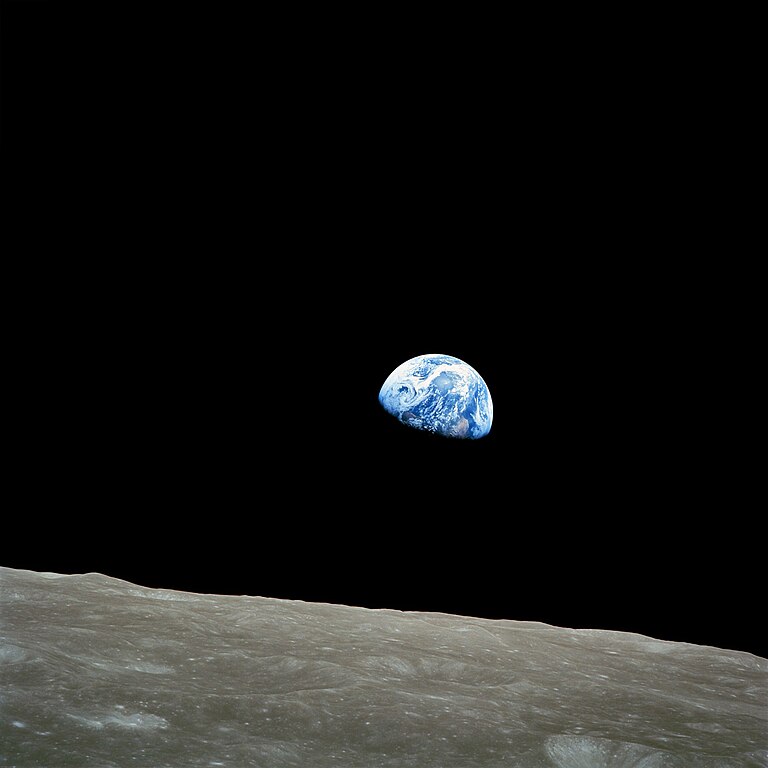 nasa-apollo8-dec24-earthrise.jpg