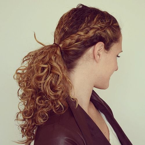 1-curly-ponytail-with-a-side-braid.jpg
