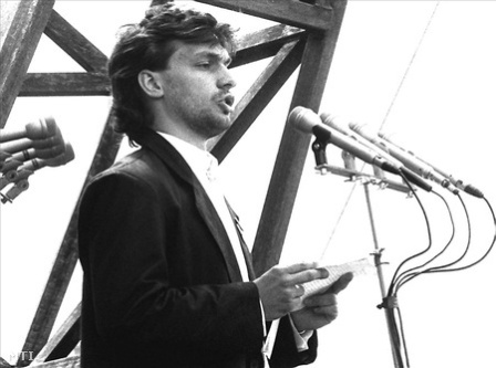 Orbán Viktor 1989.jpg