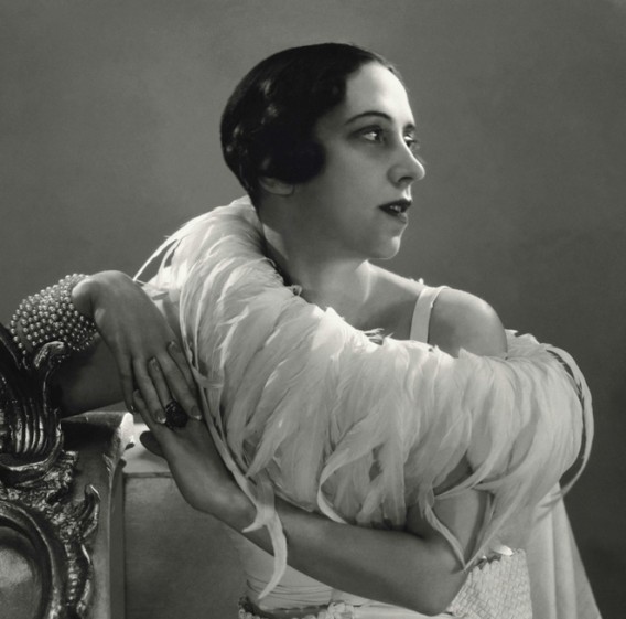 Portrait-Schiaparelli--568x561.jpg