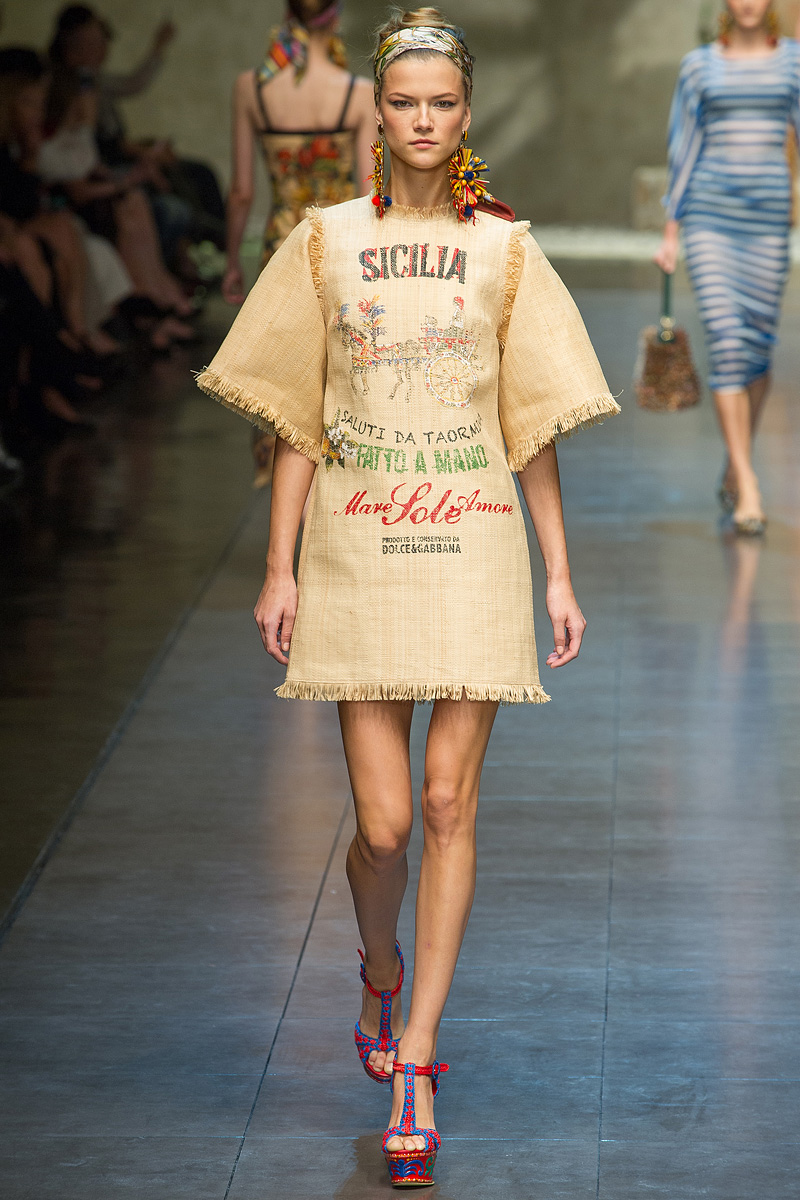 dolce-gabbana-rtw-ss2013-32_121104114889.jpg