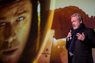 Ridley Scott az új Alien filmen dolgozik