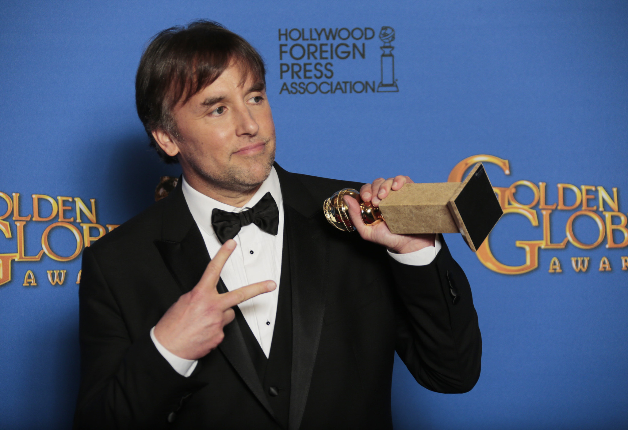 la-et-mn-golden-globes-2015-best-picture-drama-winner.jpg