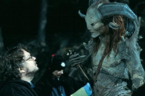 guillermo-del-toro-while-filming-pans-labyrin-l-e4qark.jpeg