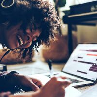 Ír-kanadai dalszerző program