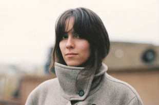 Cselló, zeneszerzés, színház