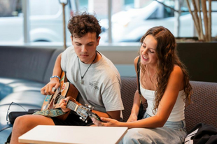 A Berklee nyári dalszerző kurzusai